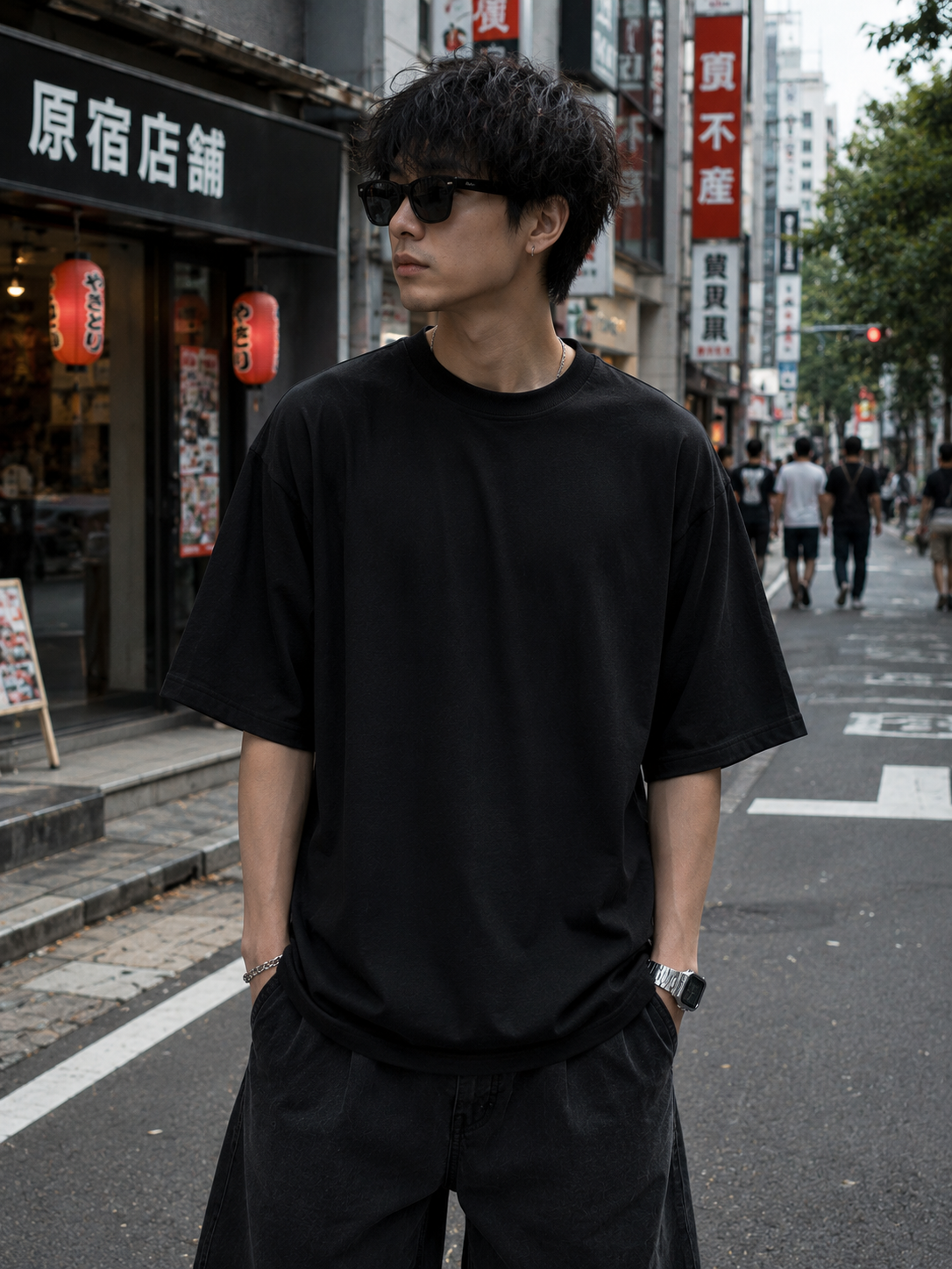 One Piece Anime Oversized T-Shirt – Premium Pirate Crew Graphic